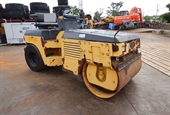 Bán xe lu rung KOMATSU JV40CW-5E0